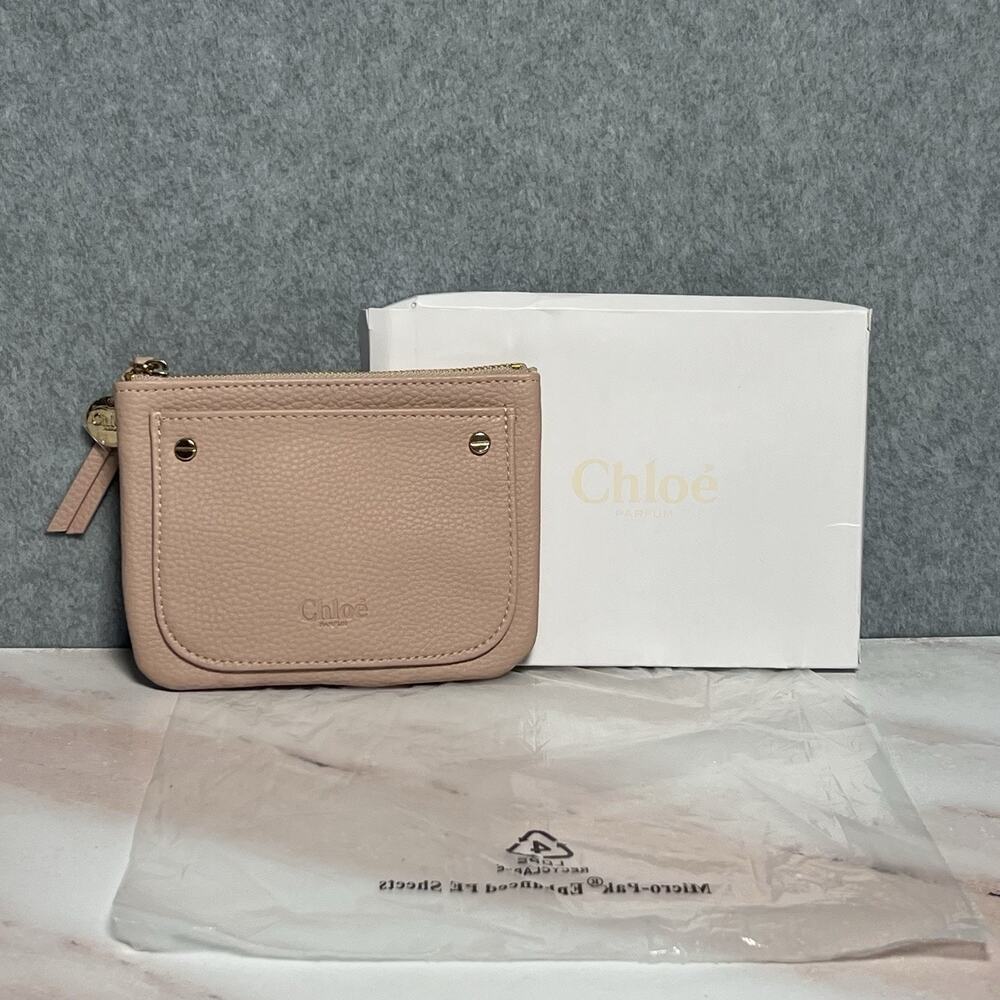 Chloe Parfums Pink Wristlet Pouch Cosmetic Makeup Bag Gold Hardware Designer